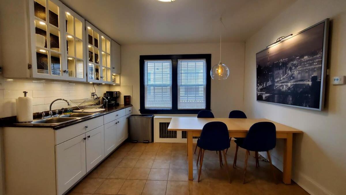The Blue Sapphire 2Br 2 King Beds & Ample Backyard Apartman Bridgeport Kültér fotó