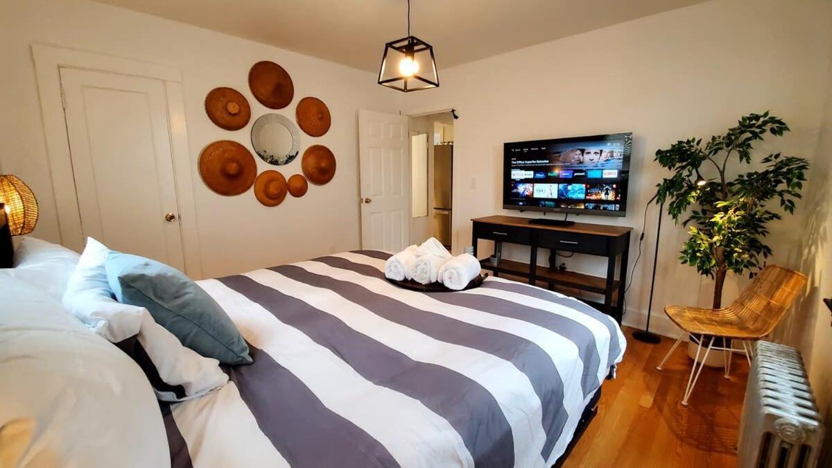 The Blue Sapphire 2Br 2 King Beds & Ample Backyard Apartman Bridgeport Kültér fotó