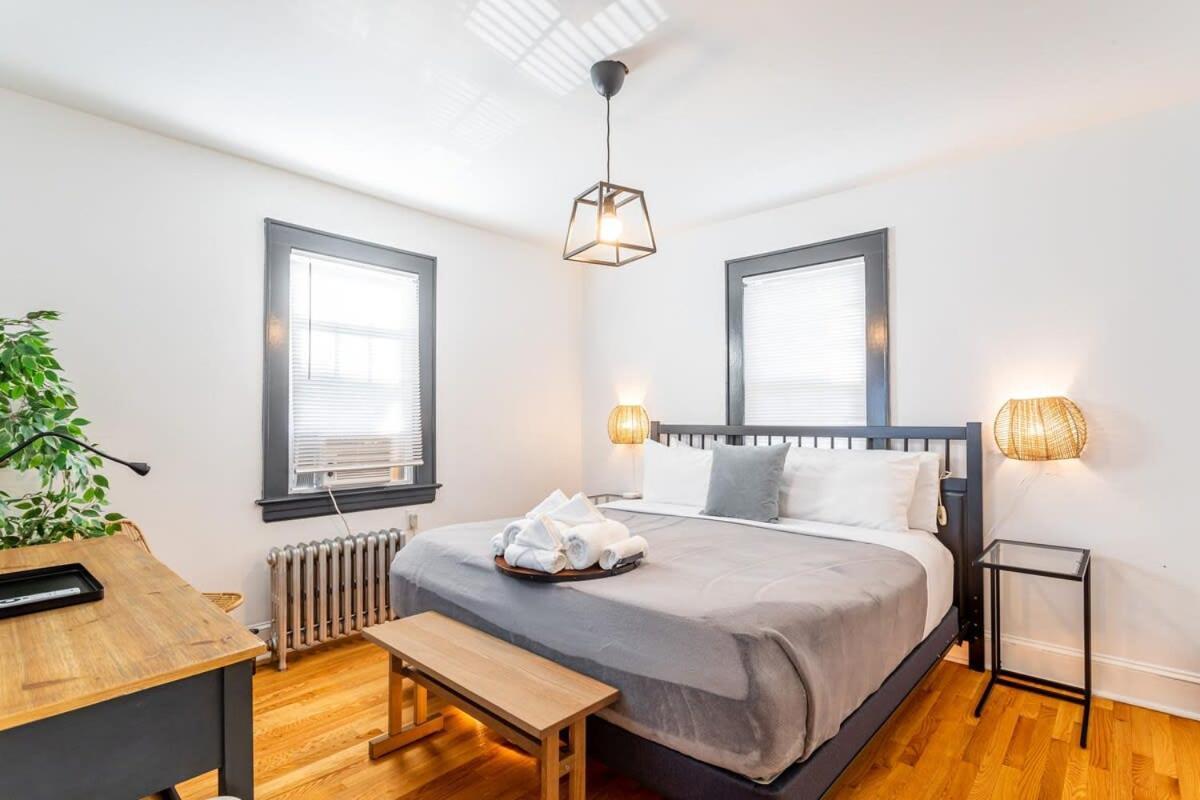The Blue Sapphire 2Br 2 King Beds & Ample Backyard Apartman Bridgeport Kültér fotó